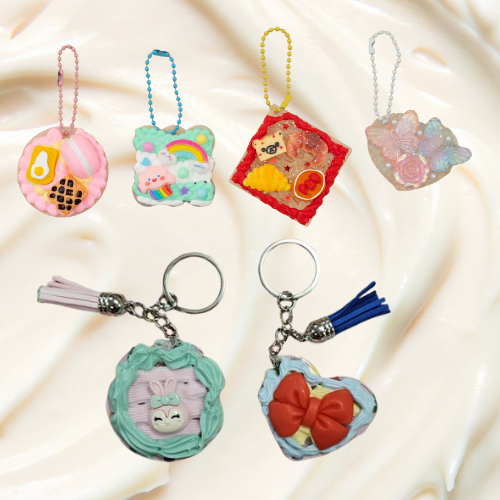 Picture of decoden keychains.